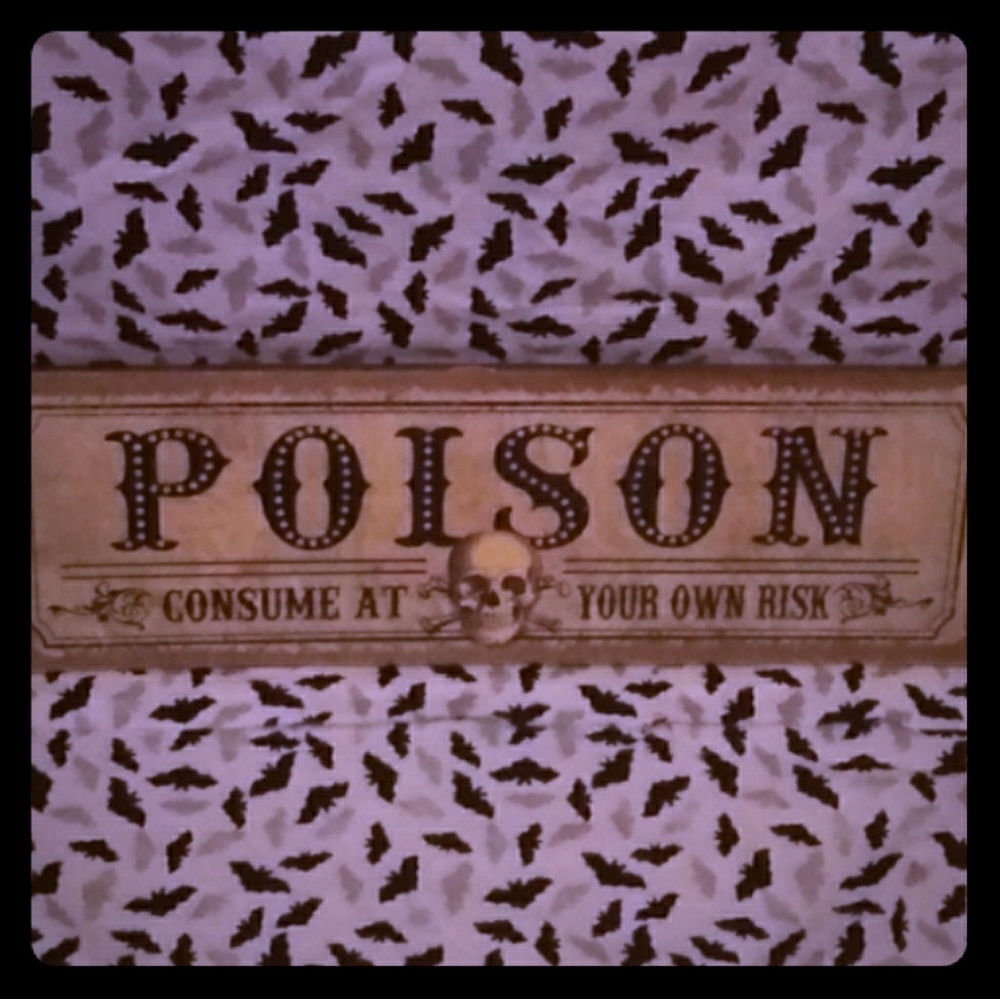 *SOLD*NWOT Halloween Poison Wood Wall Decor